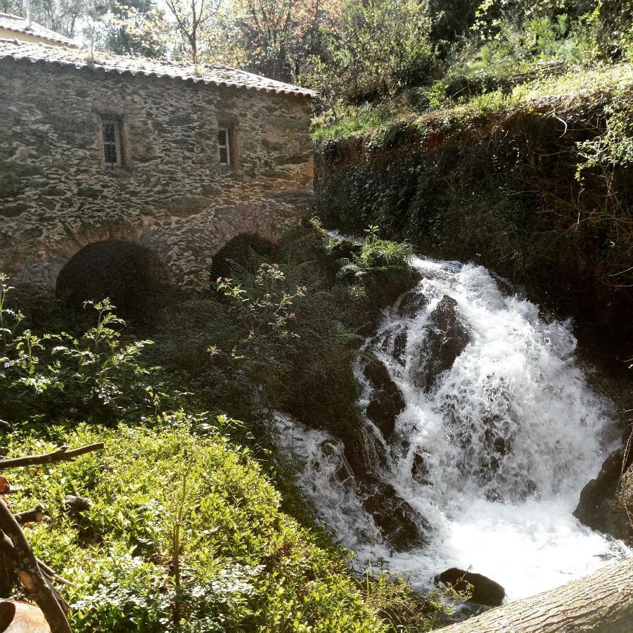 Watermill Moinho Garcia Hostel Pinheiro da Bemposta Exterior photo